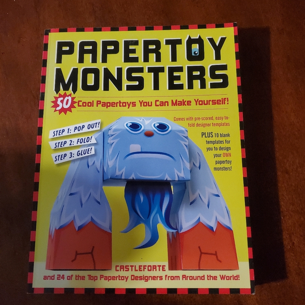 Papertoy monster book